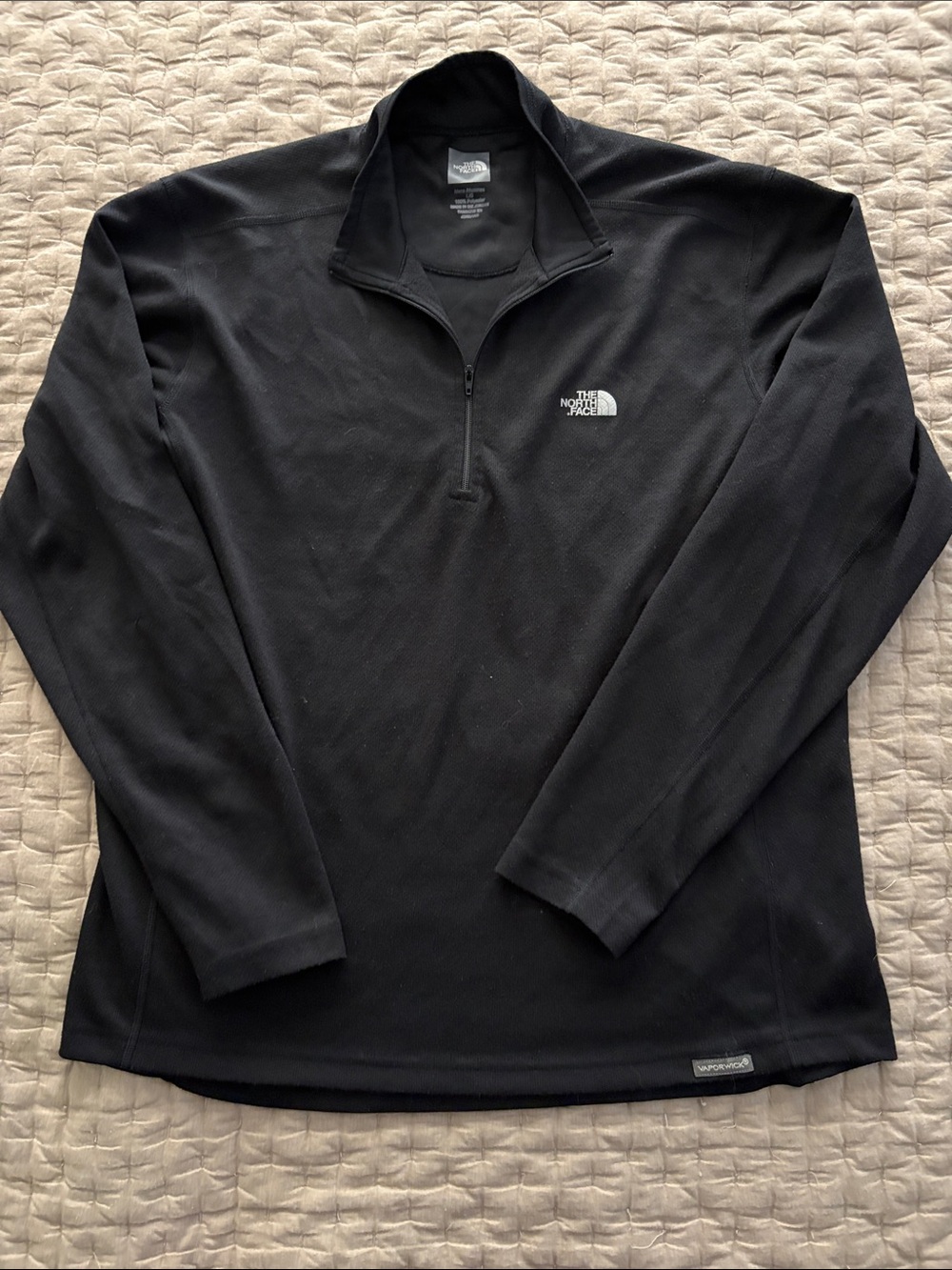 The North Face Women’s Black Half-Zip Fleece Pullover